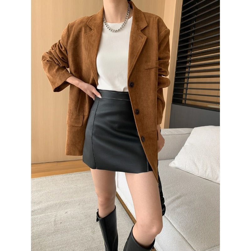 Blazer en Suède Style Vintage Chic pour une Élegante Transition Saisonnière