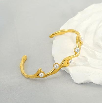 Bracelet Rétro Français en Acier Titane Plaqué Or 18K avec Pierre Naturelle