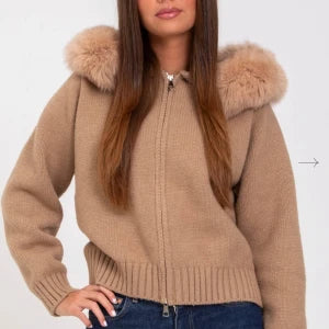 Cardigan Femme Haut de Gamme à Capuche avec Col en Fourrure Tricoté